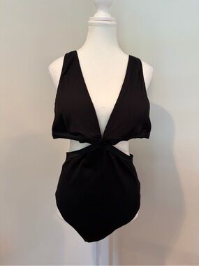 Aries NWT Black Cutout One-Piece Swimsuit - Sleek V-Neck Design